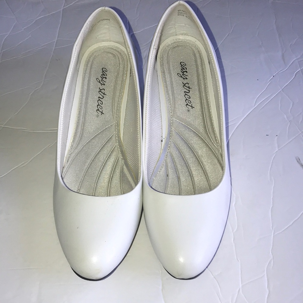 Women’s Easy Street Heels